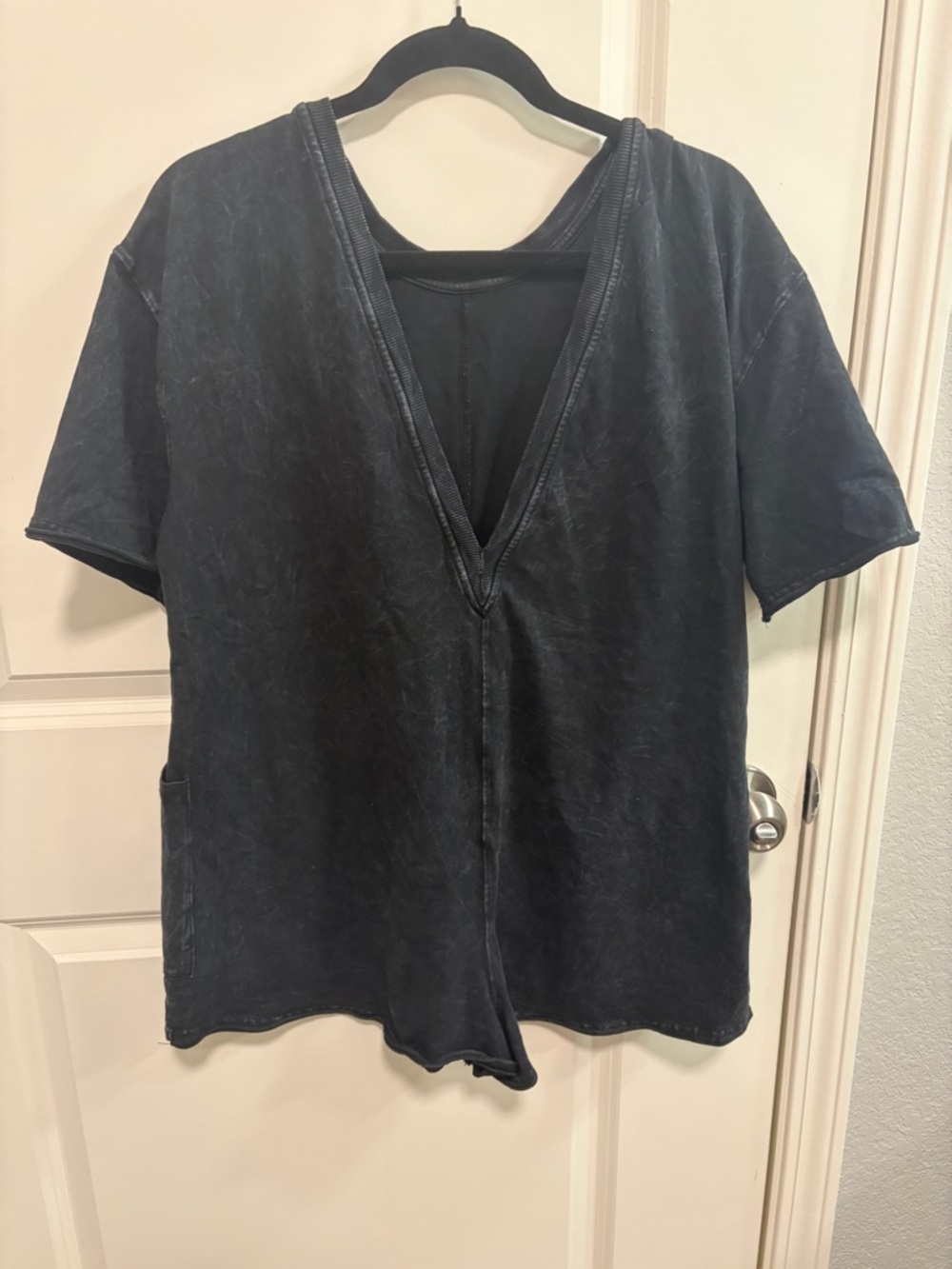 Free People Movement Hot Shot Tee Romper size XS in Black - Picture 4 of 4